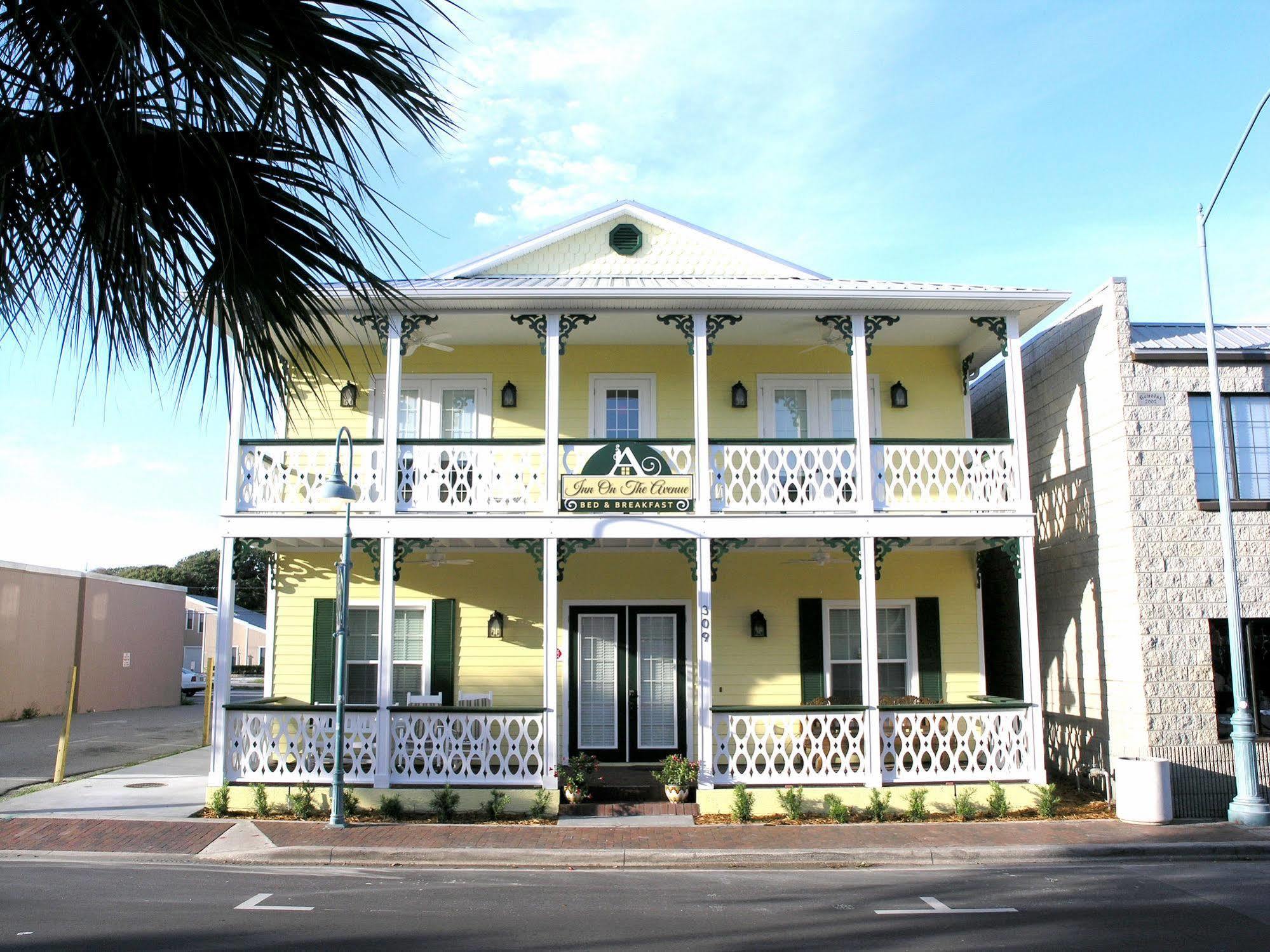 Inn On The Avenue New Smyrna Beach Buitenkant foto